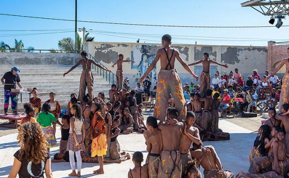 Juntos creando sueños a través de la música y el aprendizaje 