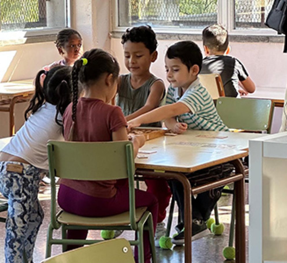 Apoyo educativo a hijos de personas reclusas en exclusión social severa con la Fundación Carlos Sanz 